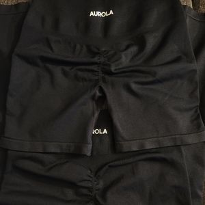 Aurola Black Shorts sz Medium. EUC❤️ No flaws